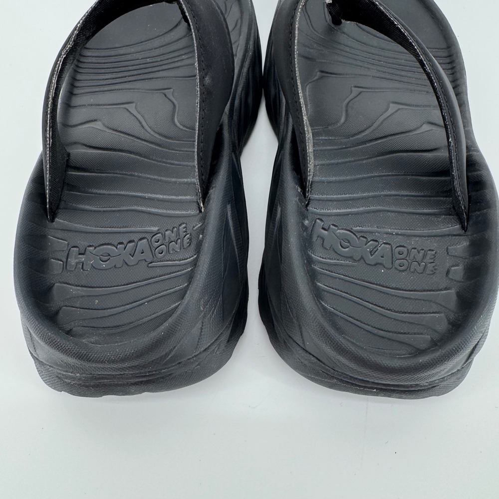 Hoka One One Ora Recovery Flip Women Size 7 Black Thong Platform Sandals - Picture 8 of 9